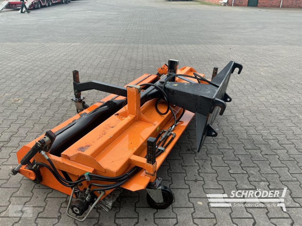 Kehrmaschine des Typs Bema 25 BK - 2300 | EURO AUFNAHME, Gebrauchtmaschine in Lastrup (Bild 3)